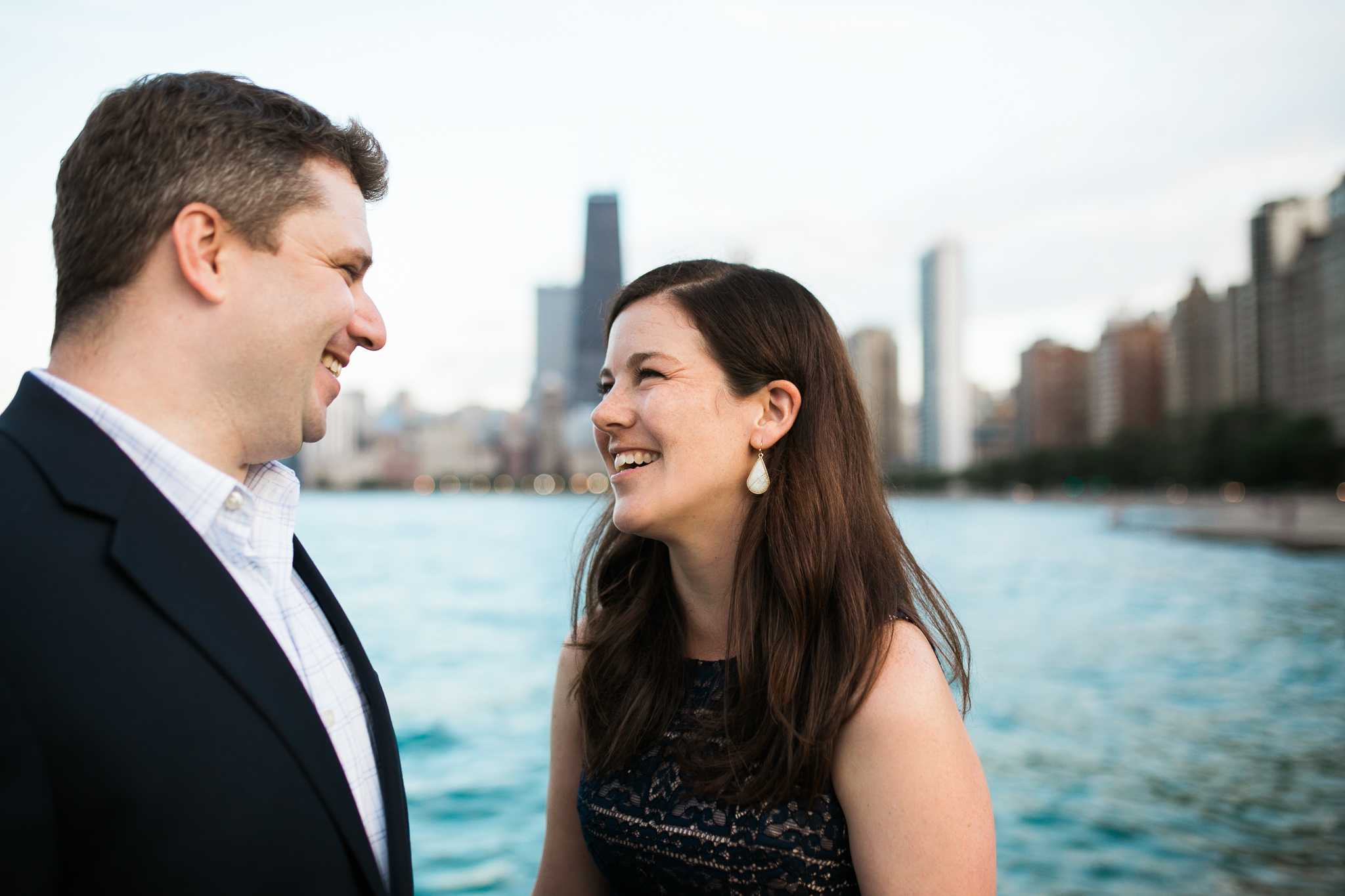 Downtown-Chicago-Engagement-Session-Jen-Dederich_034.jpg