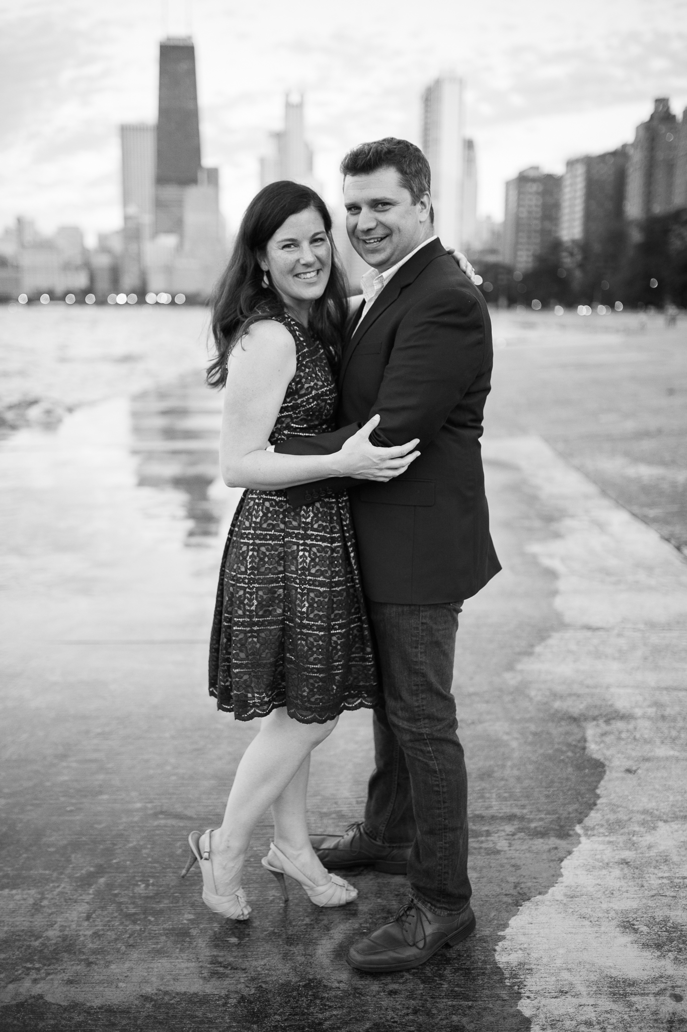 Downtown-Chicago-Engagement-Session-Jen-Dederich_057.jpg