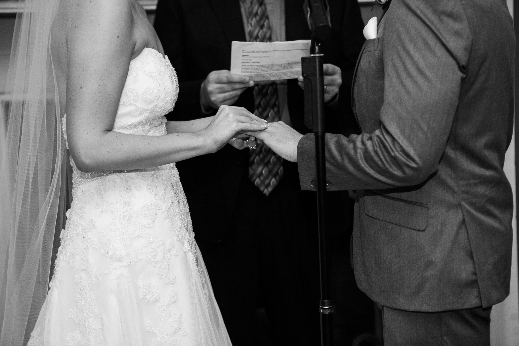 Madison-Club-Wedding-Wisconsin-Wedding-Photography_112.jpg