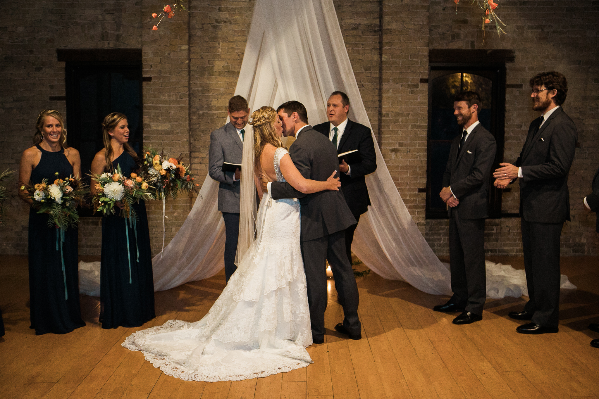 The-Lageret-Wisconsin-Wedding-Jen-Dederich-Photography_076.jpg