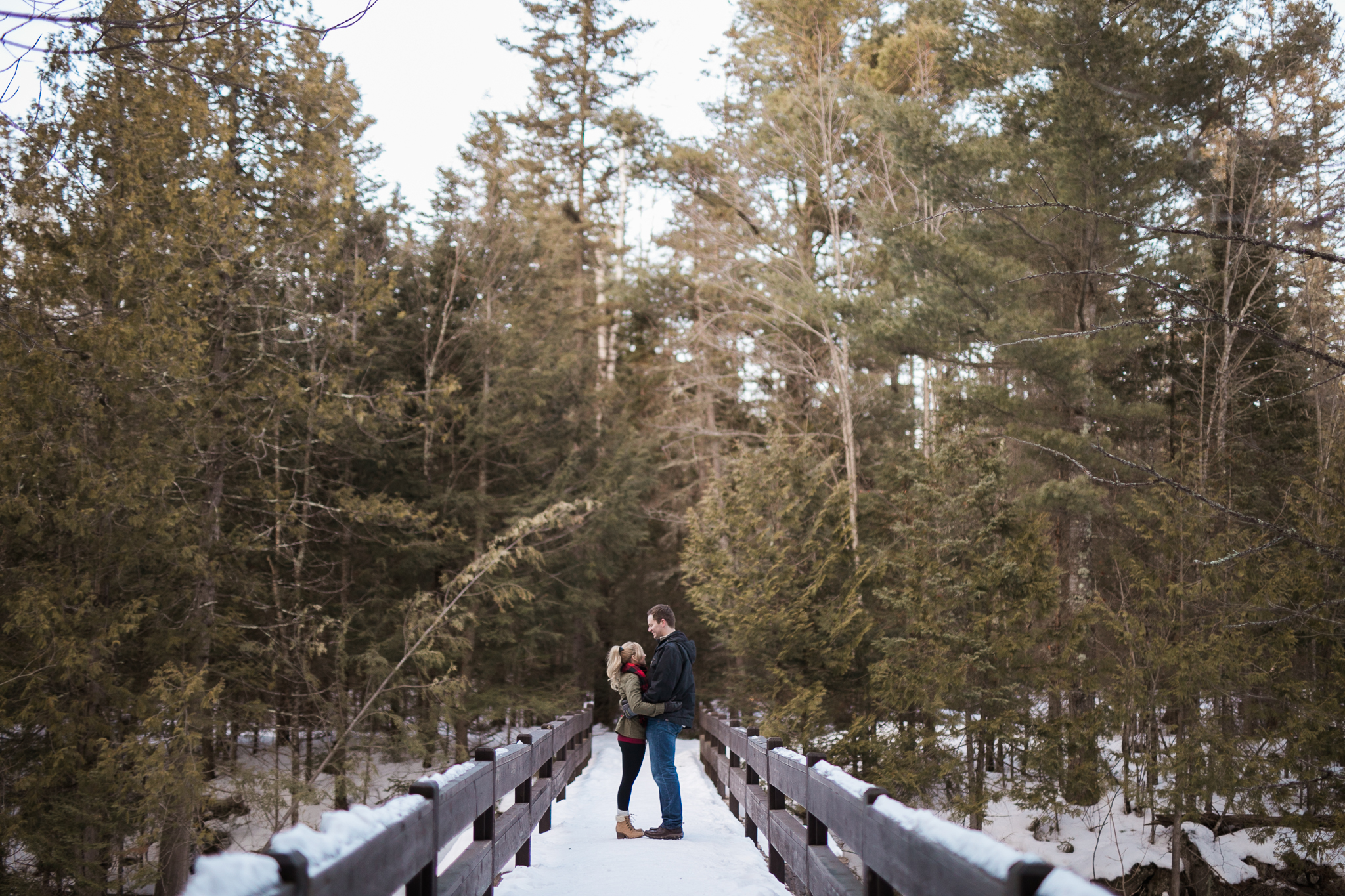 Wisconsin-winter-engagement-Northwoods_033.jpg