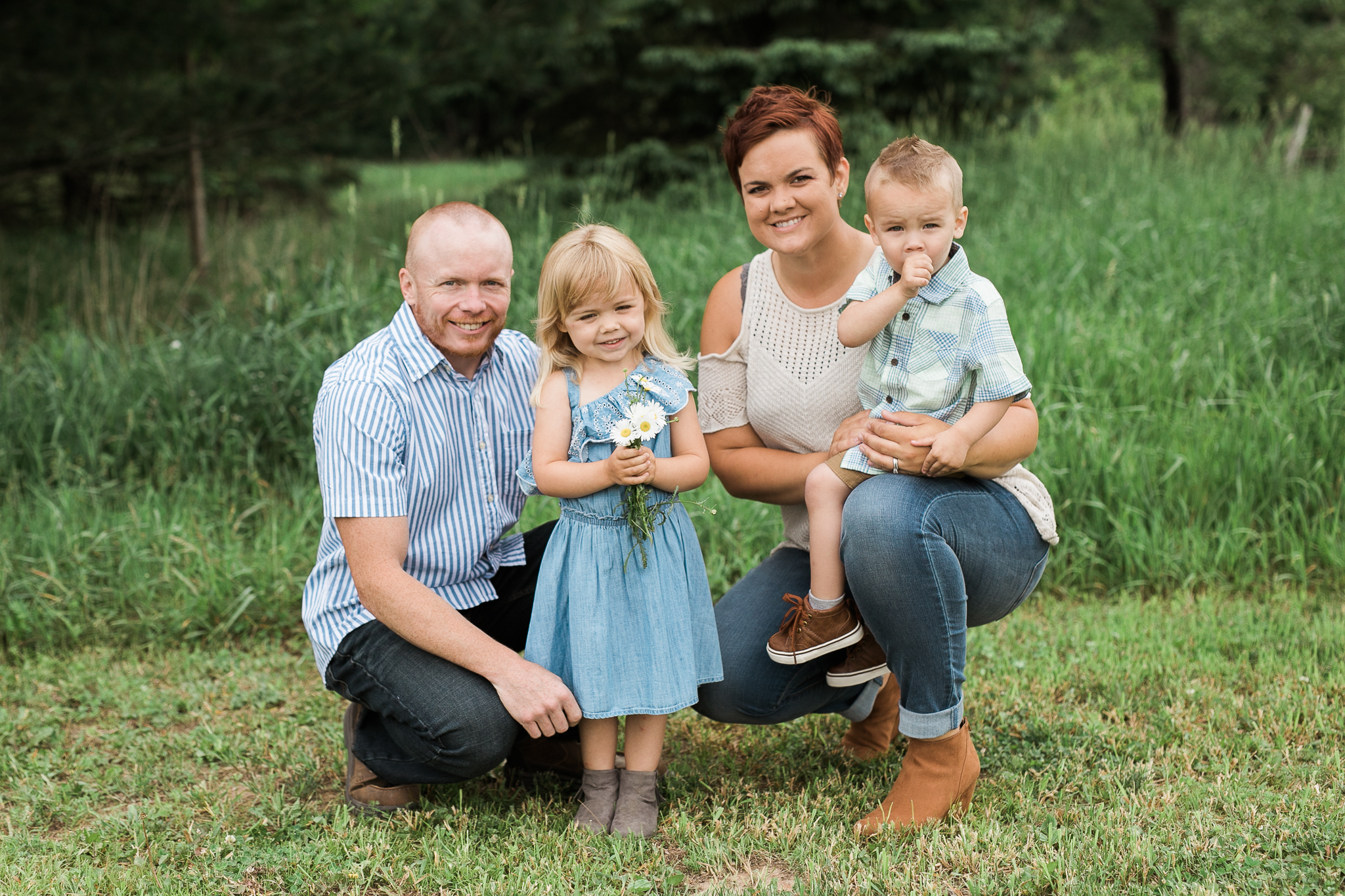 Wisconsin-summer-family-portraits-Madison_001.jpg