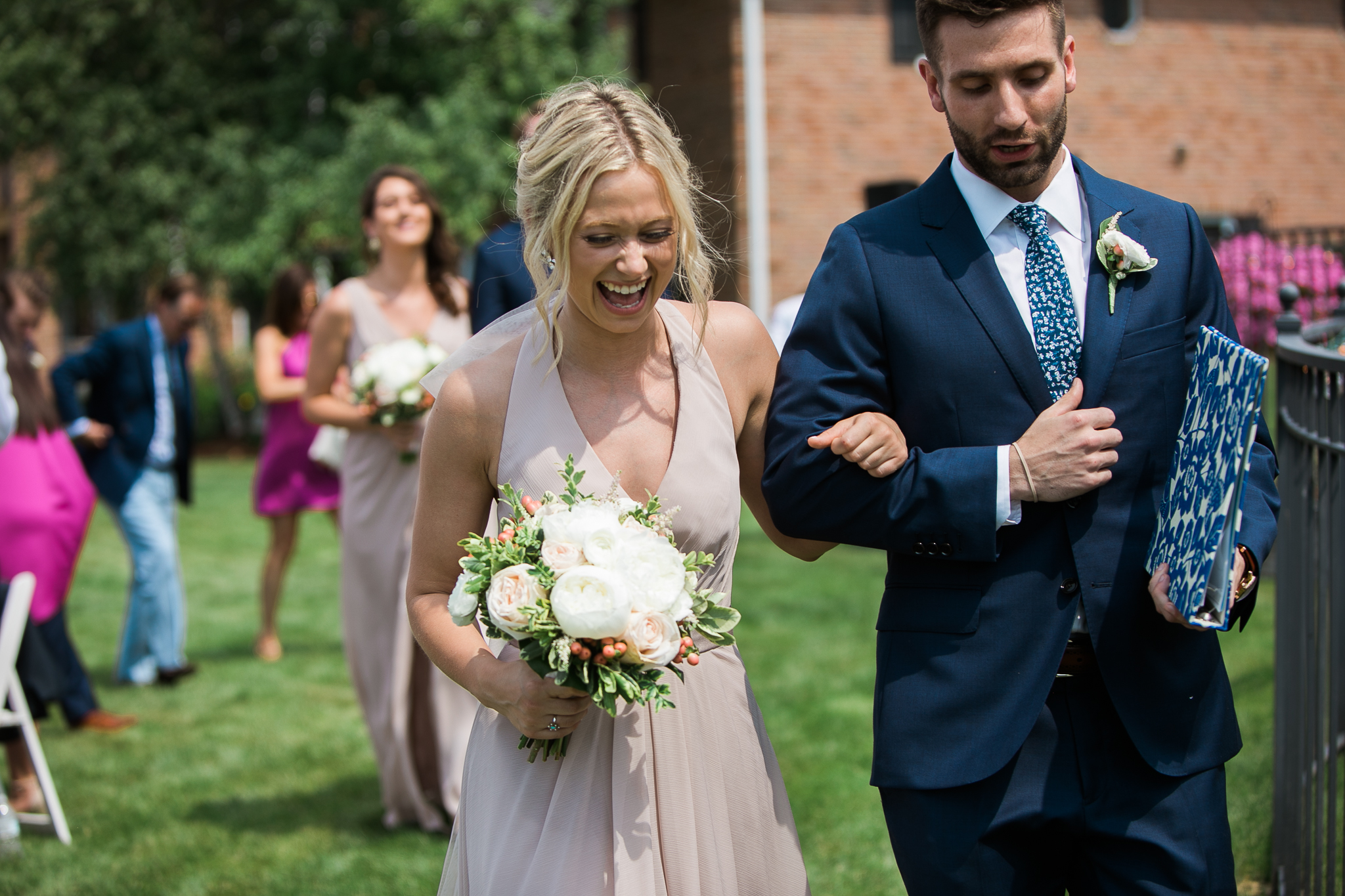 Lake-Estate-Backyard-Wedding-Wisconsin_092.jpg