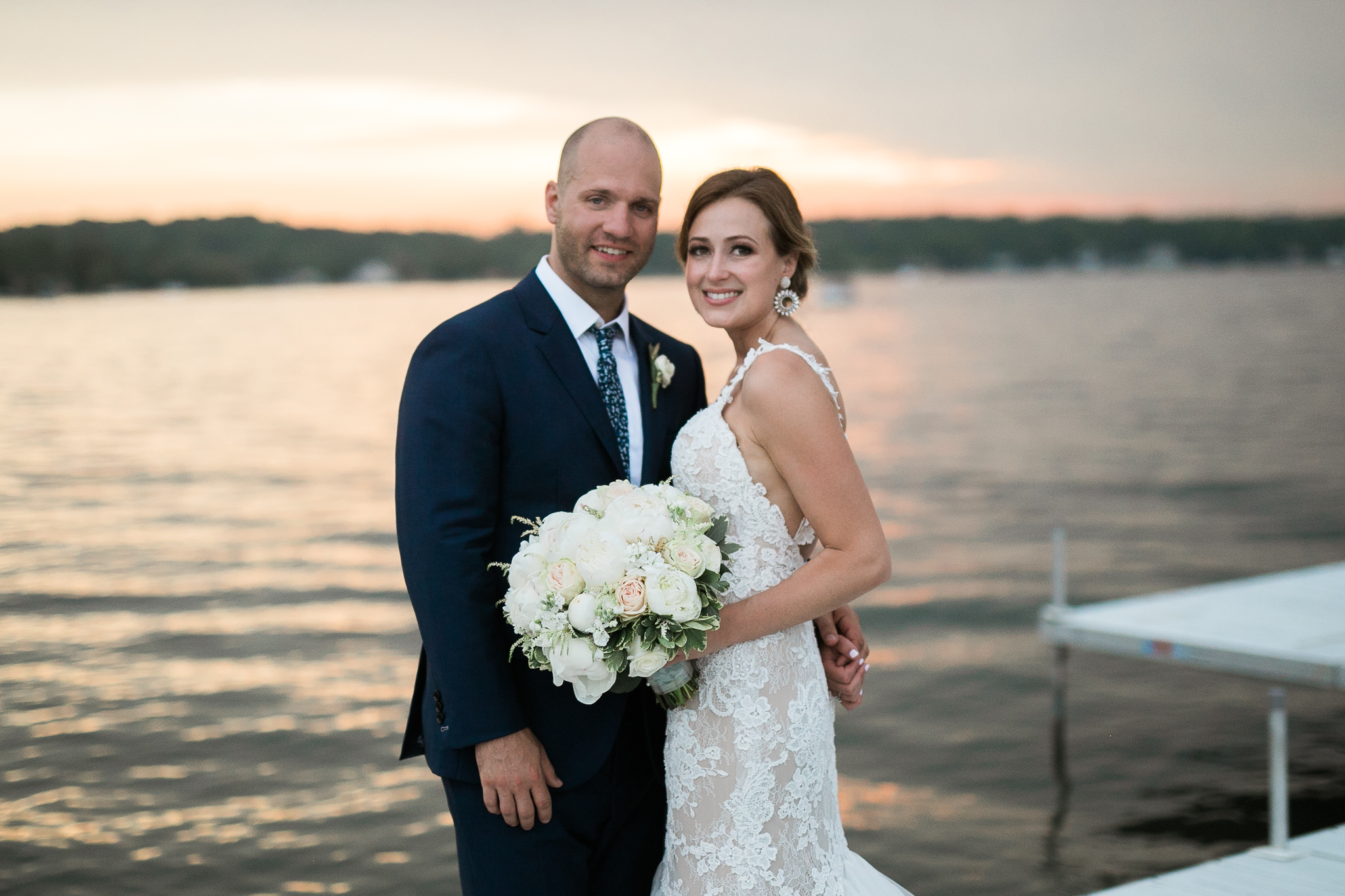 Lake-Estate-Backyard-Wedding-Wisconsin_194.jpg