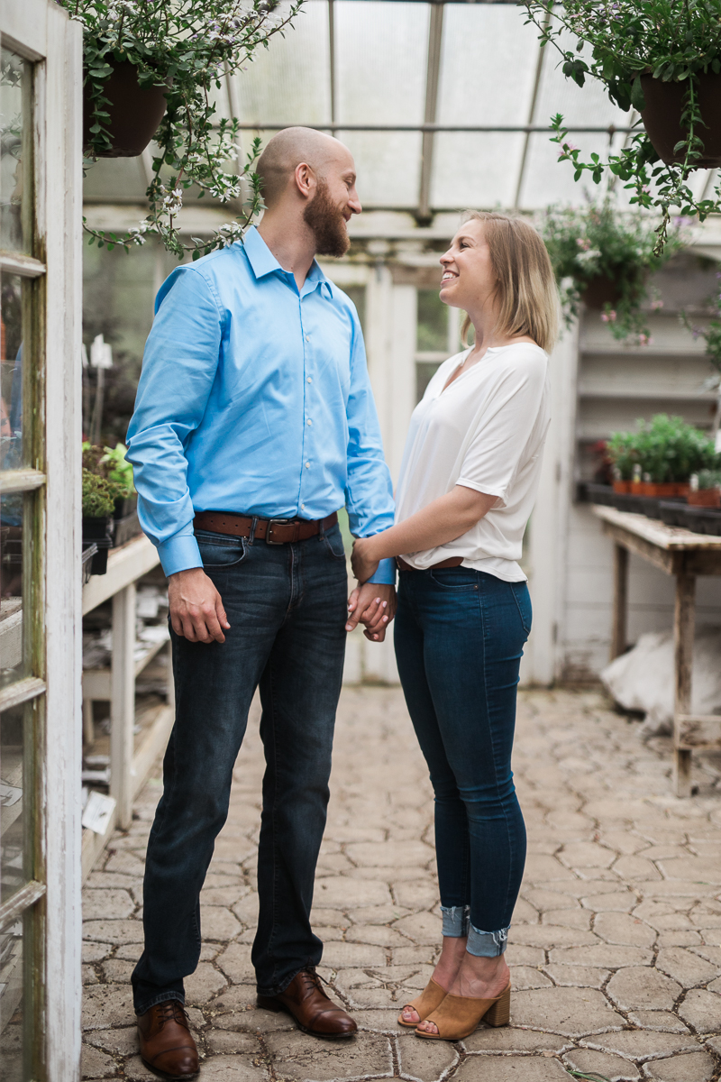 Greehouse-engagement-portraits-Delafield-Wisconsin_011.jpg