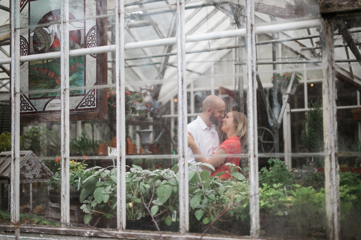 Greehouse-engagement-portraits-Delafield-Wisconsin_032.jpg