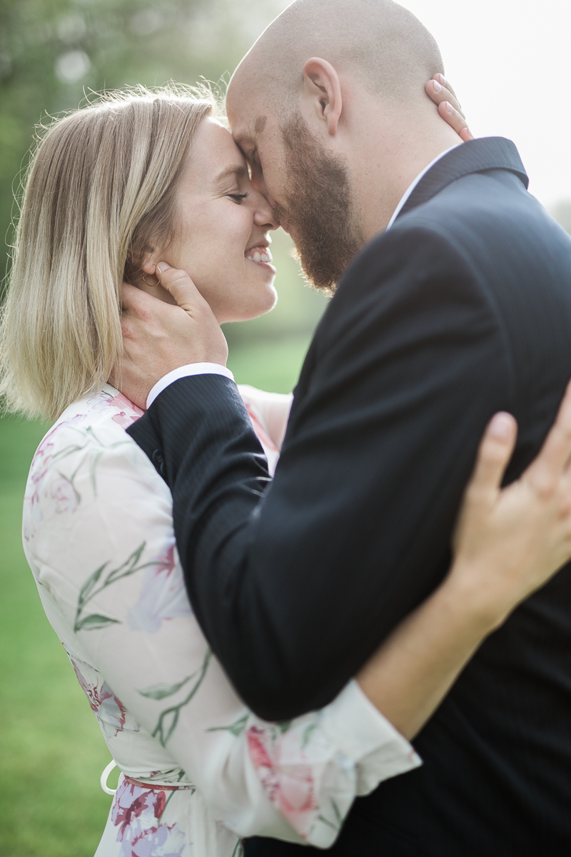 Greehouse-engagement-portraits-Delafield-Wisconsin_049.jpg