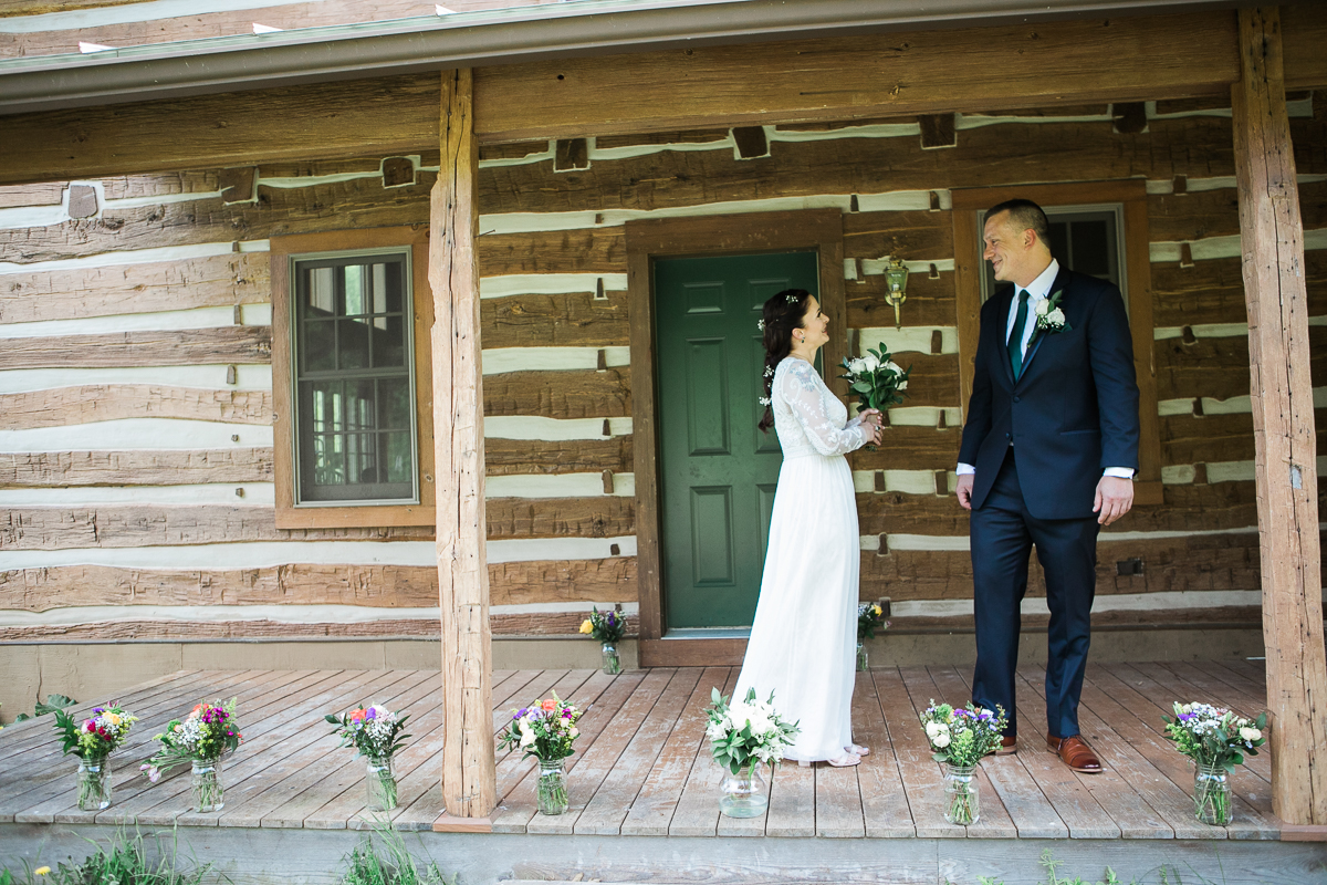 Elopement-cabin-outdoor-wedding-Wisconsin_020.jpg
