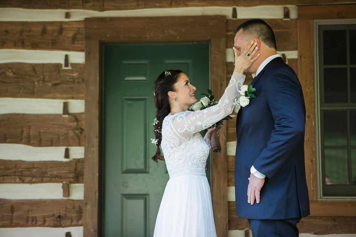 Elopement-cabin-outdoor-wedding-Wisconsin_022.jpg