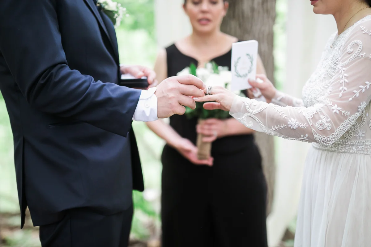 Elopement-cabin-outdoor-wedding-Wisconsin_046.jpg