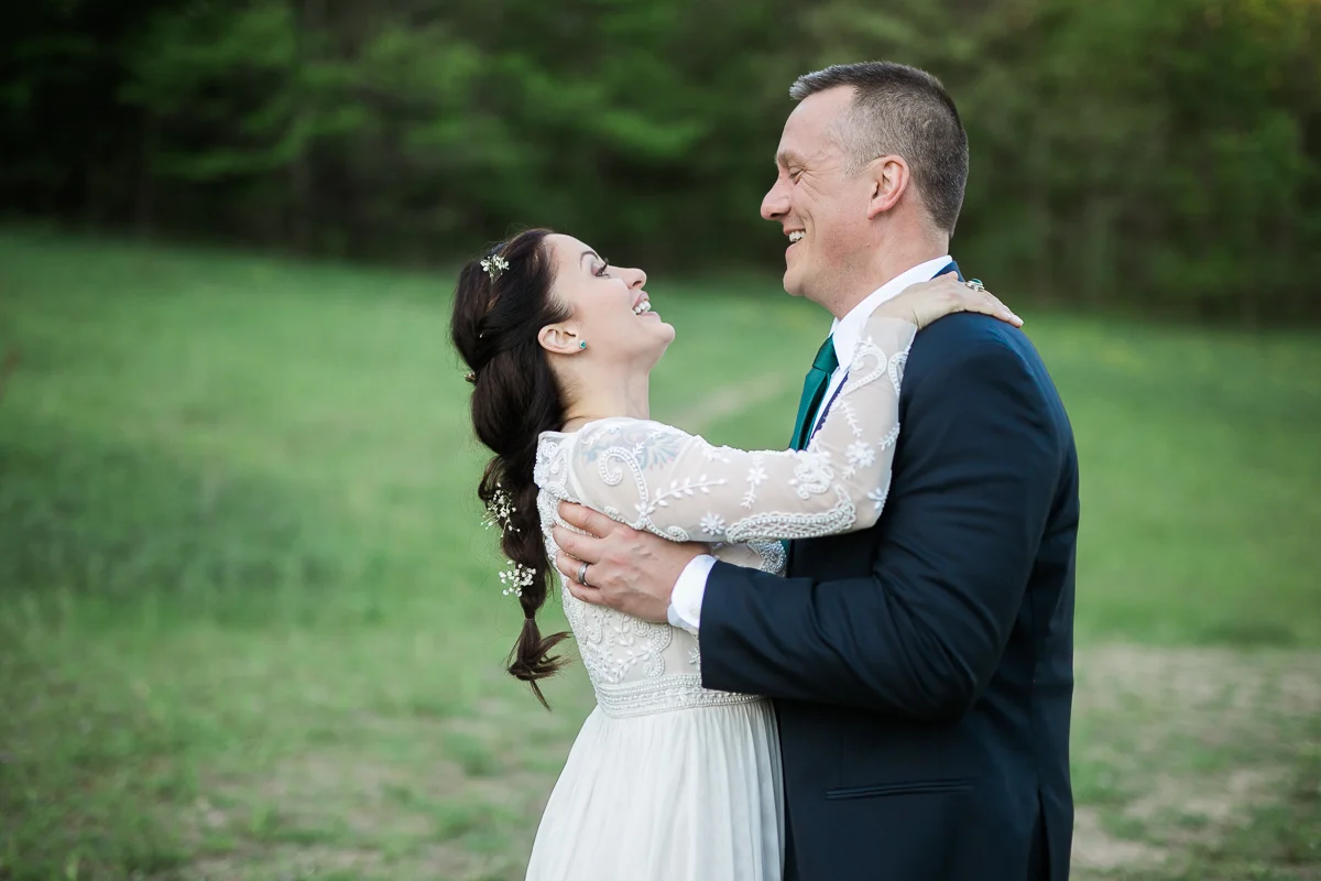 Elopement-cabin-outdoor-wedding-Wisconsin_087.jpg