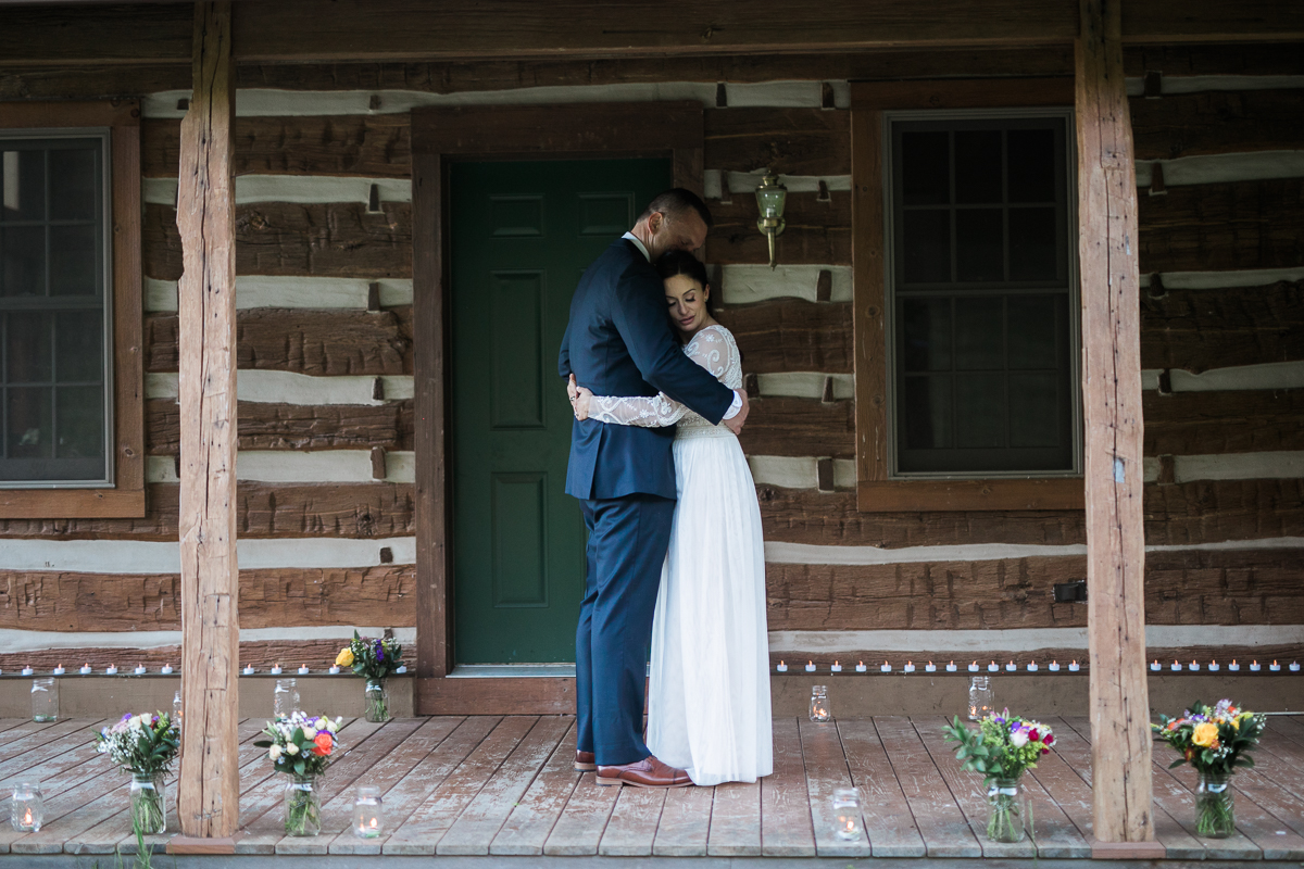 Elopement-cabin-outdoor-wedding-Wisconsin_099.jpg