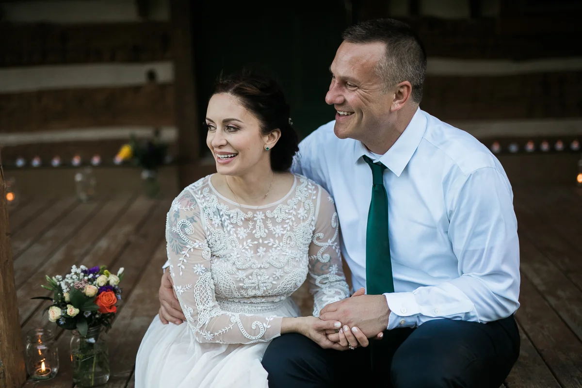 Elopement-cabin-outdoor-wedding-Wisconsin_105.jpg