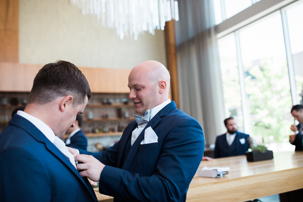 The-Fields-Reserve-Stoughton-Wisconsin-Wedding_009.jpg