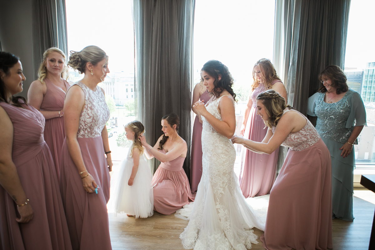 The-Fields-Reserve-Stoughton-Wisconsin-Wedding_014.jpg