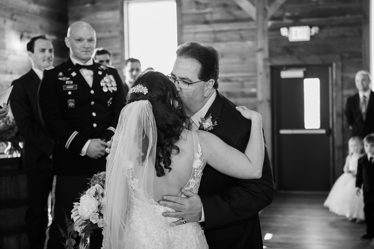 The-Fields-Reserve-Stoughton-Wisconsin-Wedding_072.jpg
