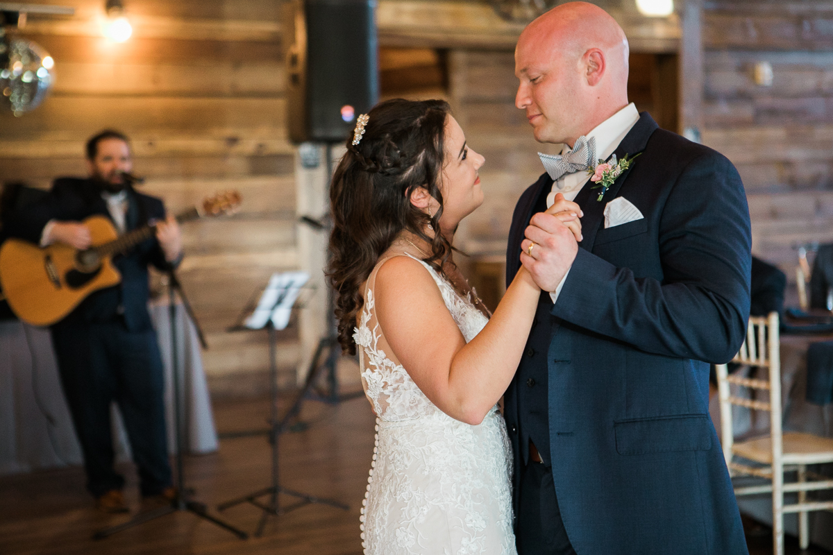 The-Fields-Reserve-Stoughton-Wisconsin-Wedding_109.jpg