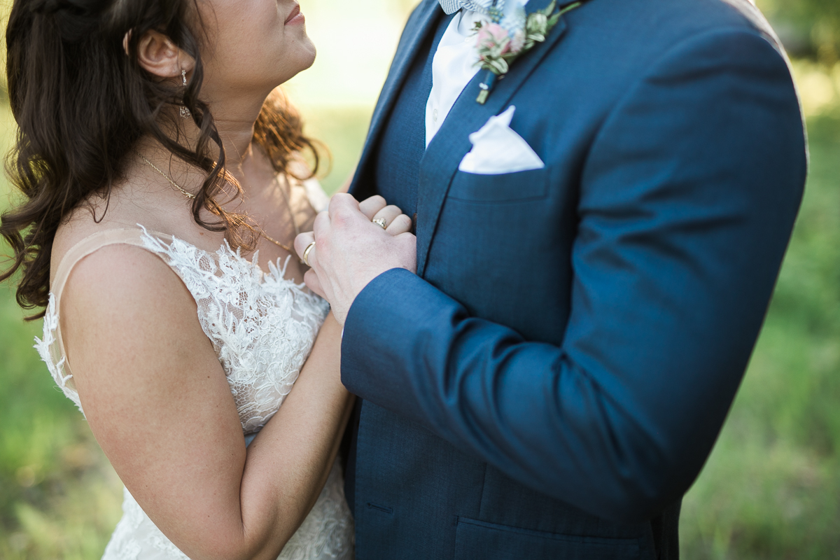 The-Fields-Reserve-Stoughton-Wisconsin-Wedding_131.jpg