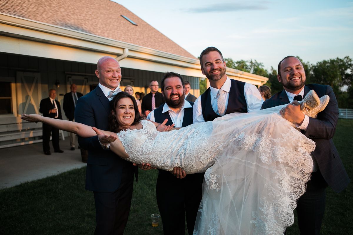 The-Fields-Reserve-Stoughton-Wisconsin-Wedding_144.jpg