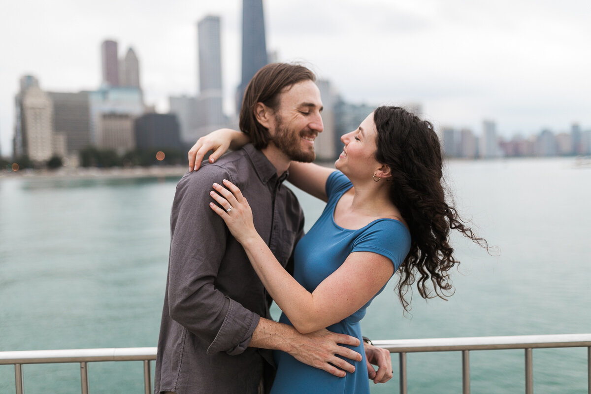 Chicago-Engagement-Portraits_046.jpg