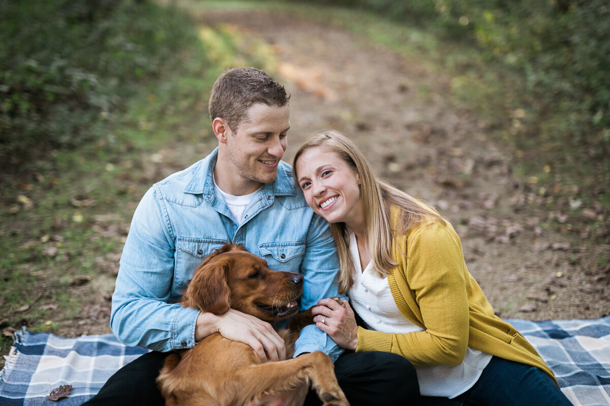 Engagement-portraits-Stoughton-Wisconsin_034.jpg