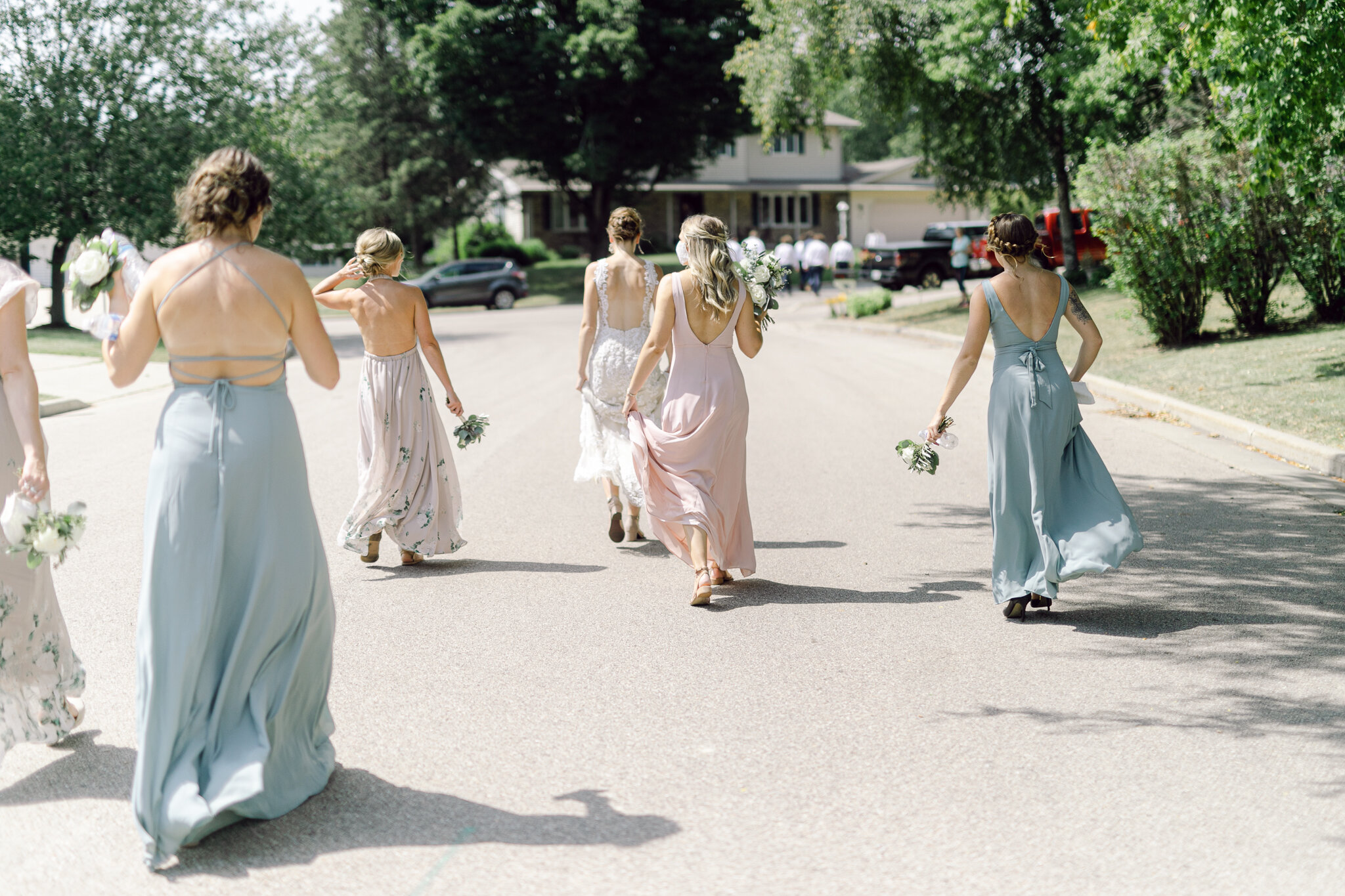 Backyard-wedding-Madison-Wisconsin_044.jpg