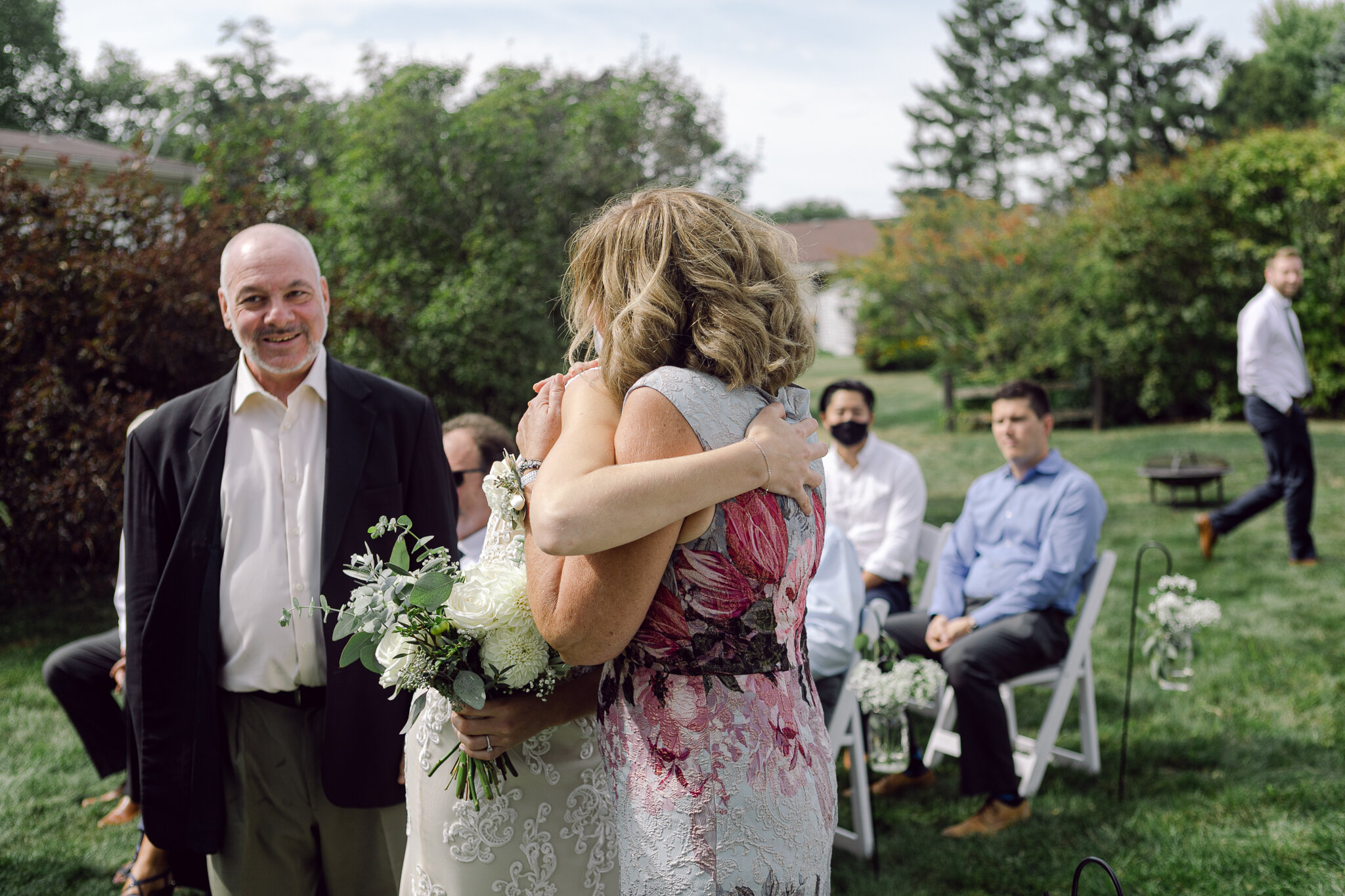 Backyard-wedding-Madison-Wisconsin_060.jpg