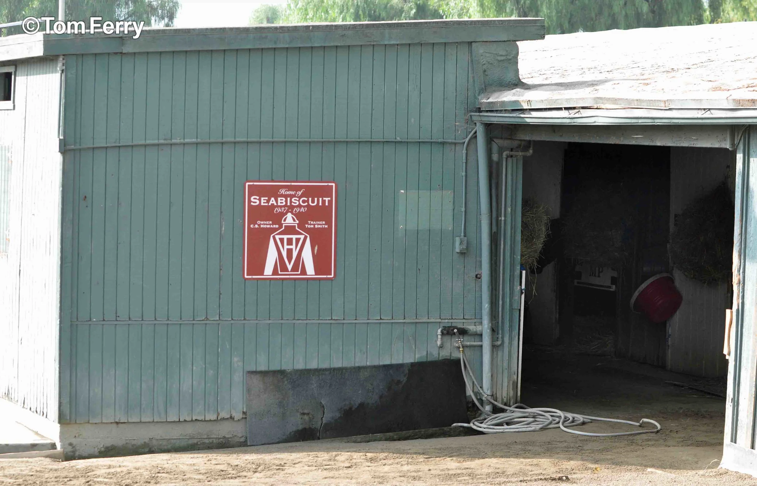 Seabiscuit Barn.JPG