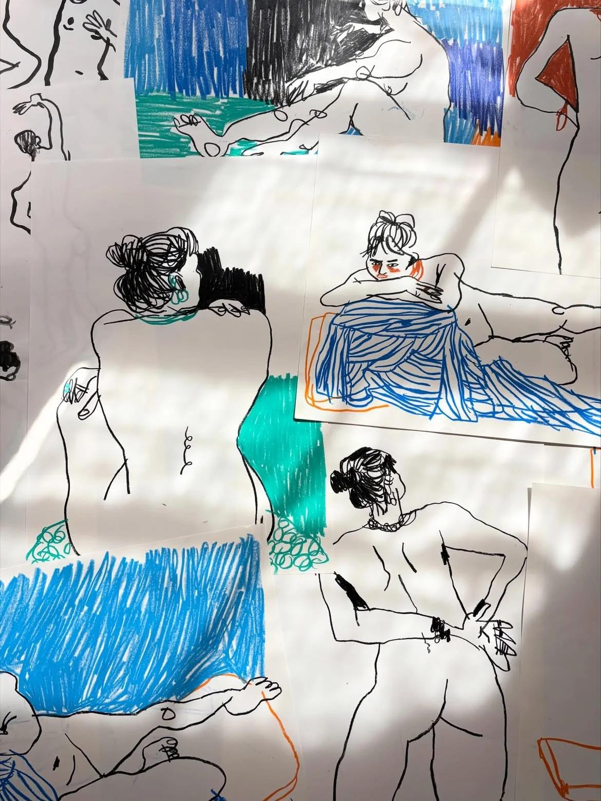 life drawings done at the @thatportraitclub all dayer at @thamessidestudiosse18 💖 thank you to  (2).jpg