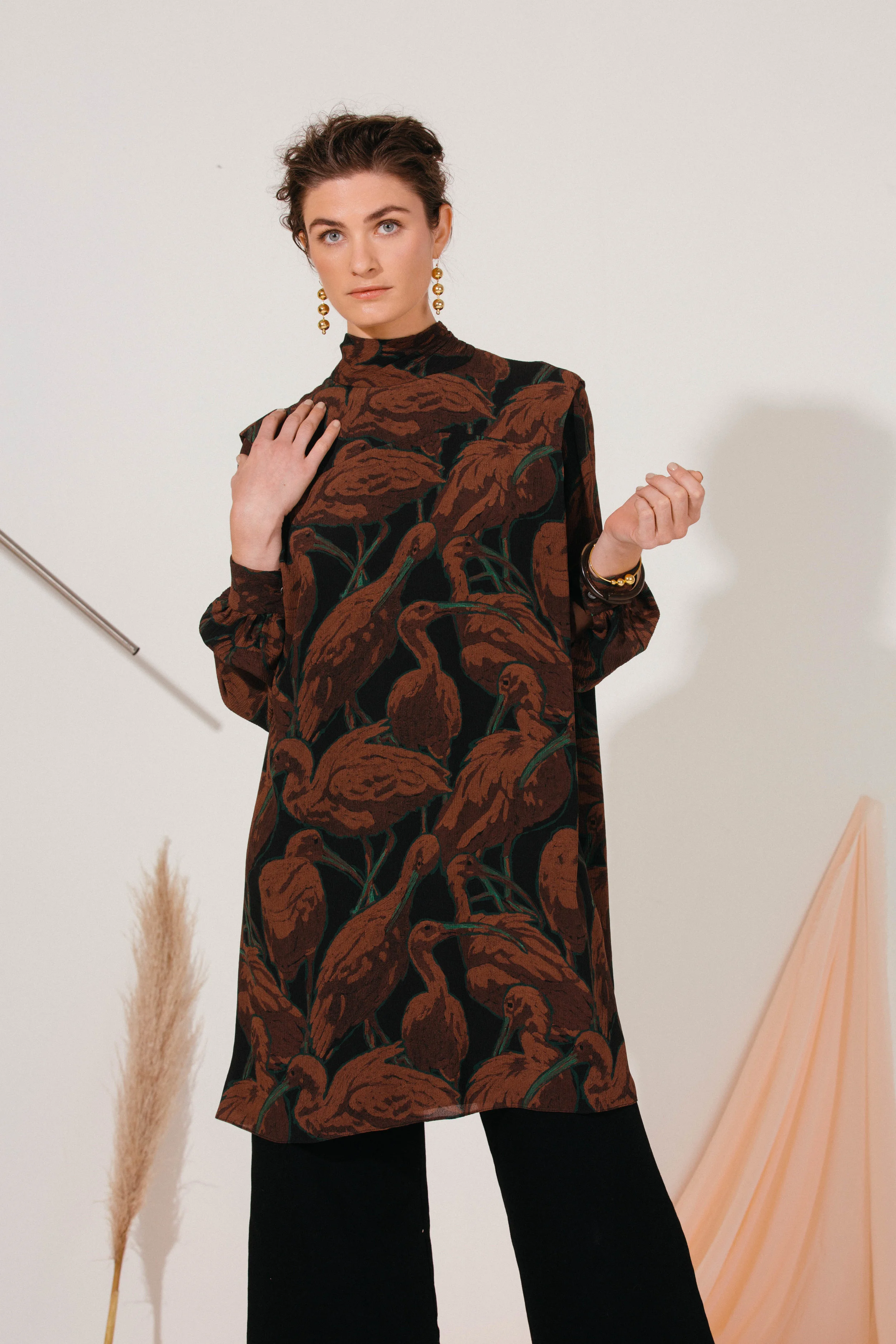 Continuum LOOKbook10165.jpg