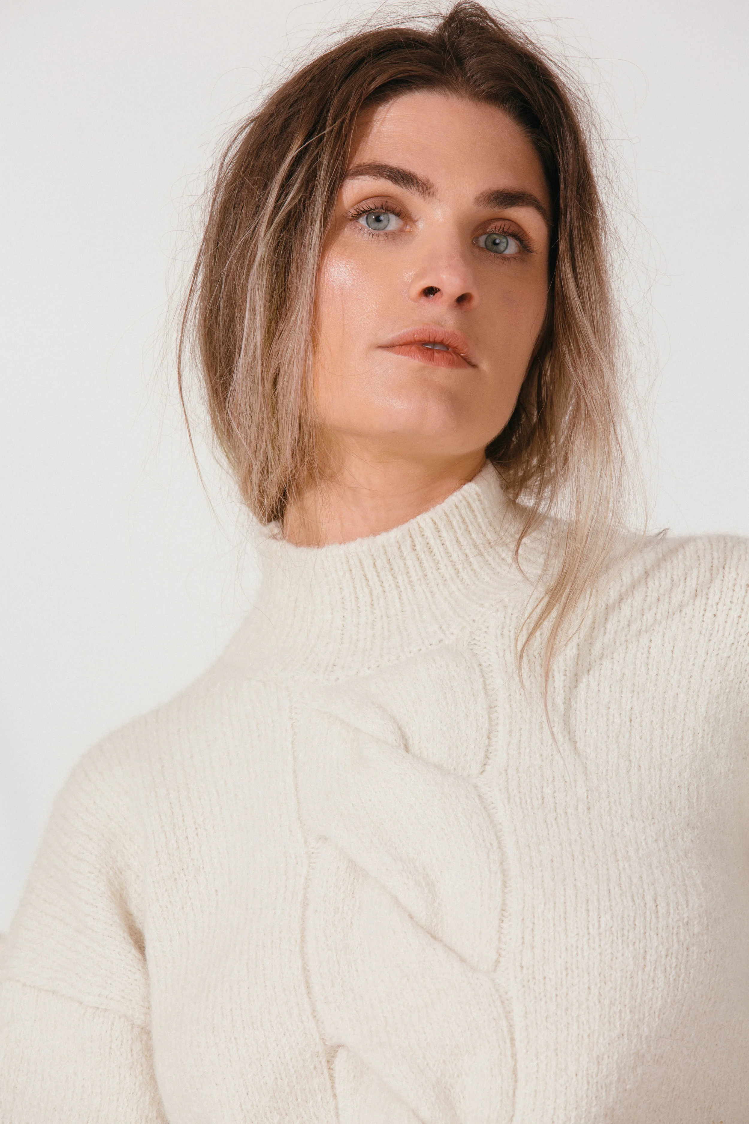 Continuum LOOKbook11863.jpg