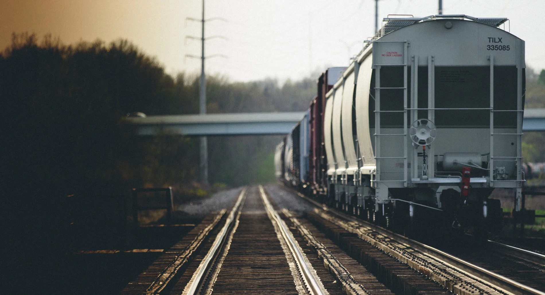 neuestock-back-of-train.jpg