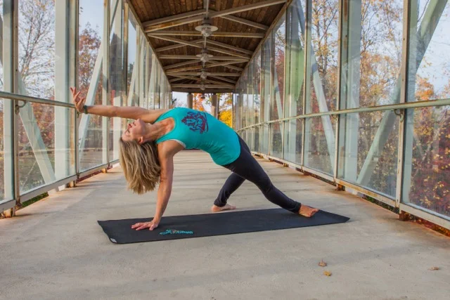 Thanksgiving Practice: Moving with Grace