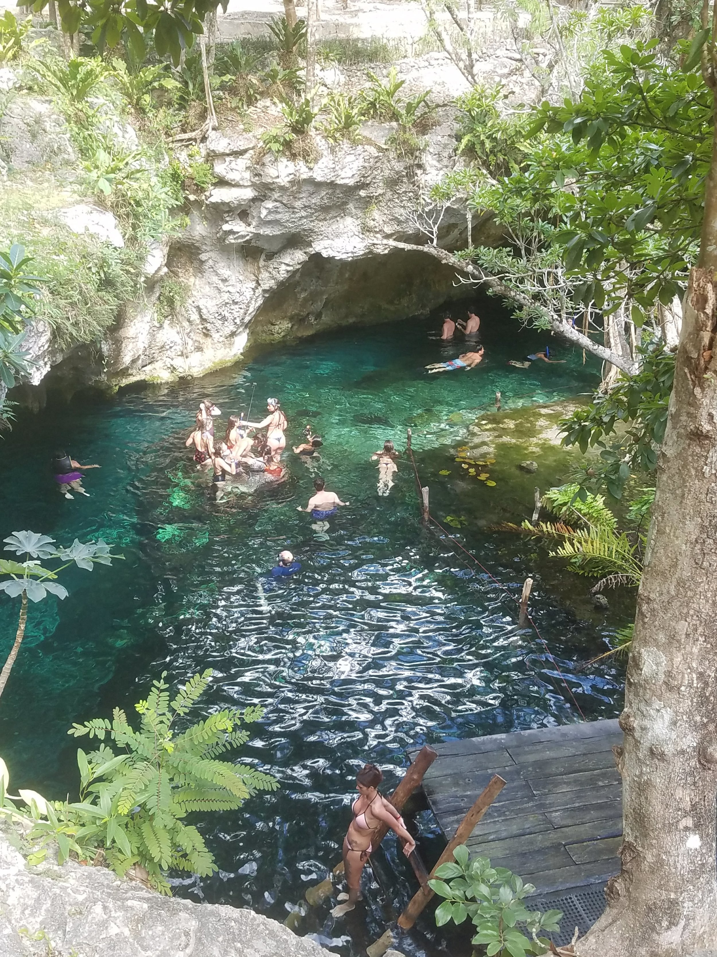 cenotes Tulum.jpeg