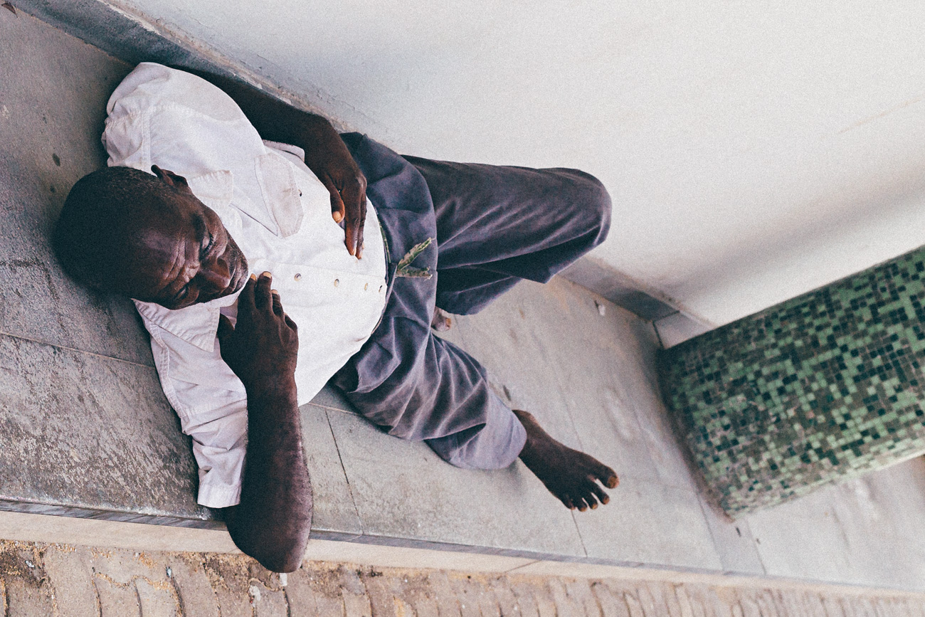 158/365 Siesta