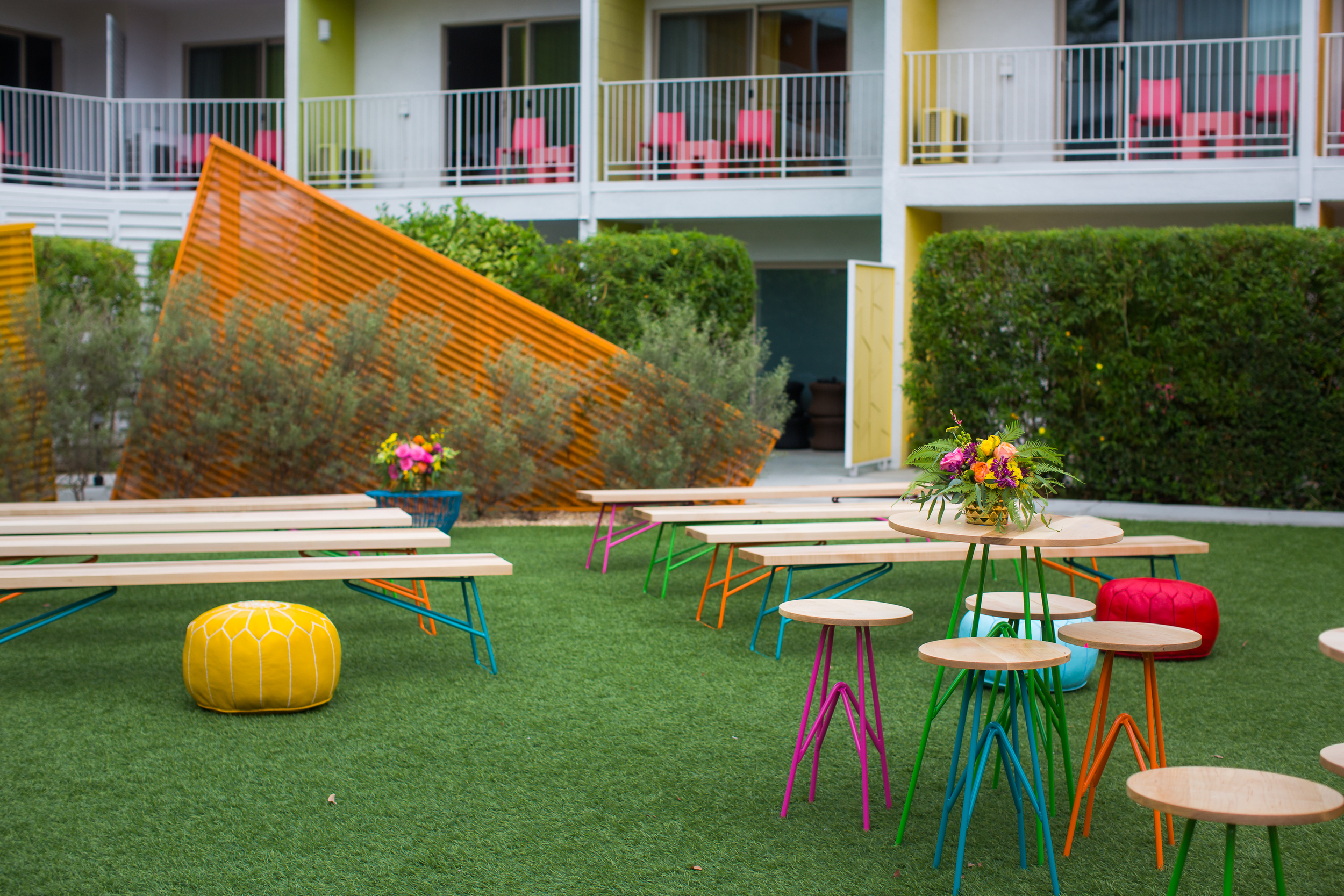 The Saguaro Hotel Tables, Benches & Seating