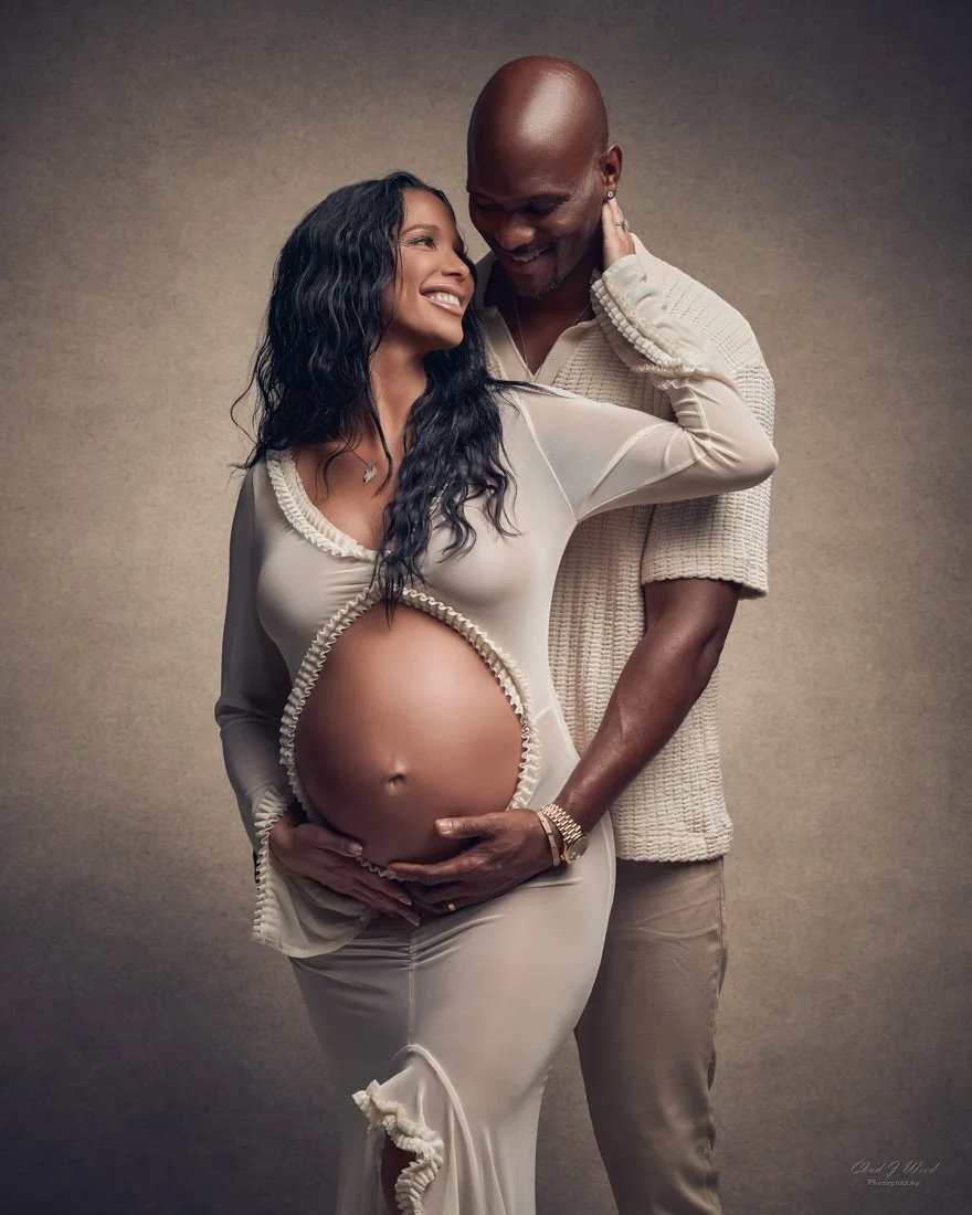 Phoenix Maternity Photographers: Expectant mother and husband embrace in a bespoke maternity session