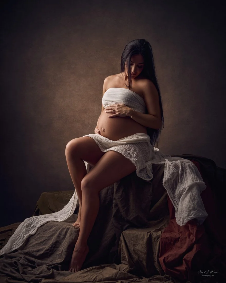 Phoenix pregnancy photographer fine art studio