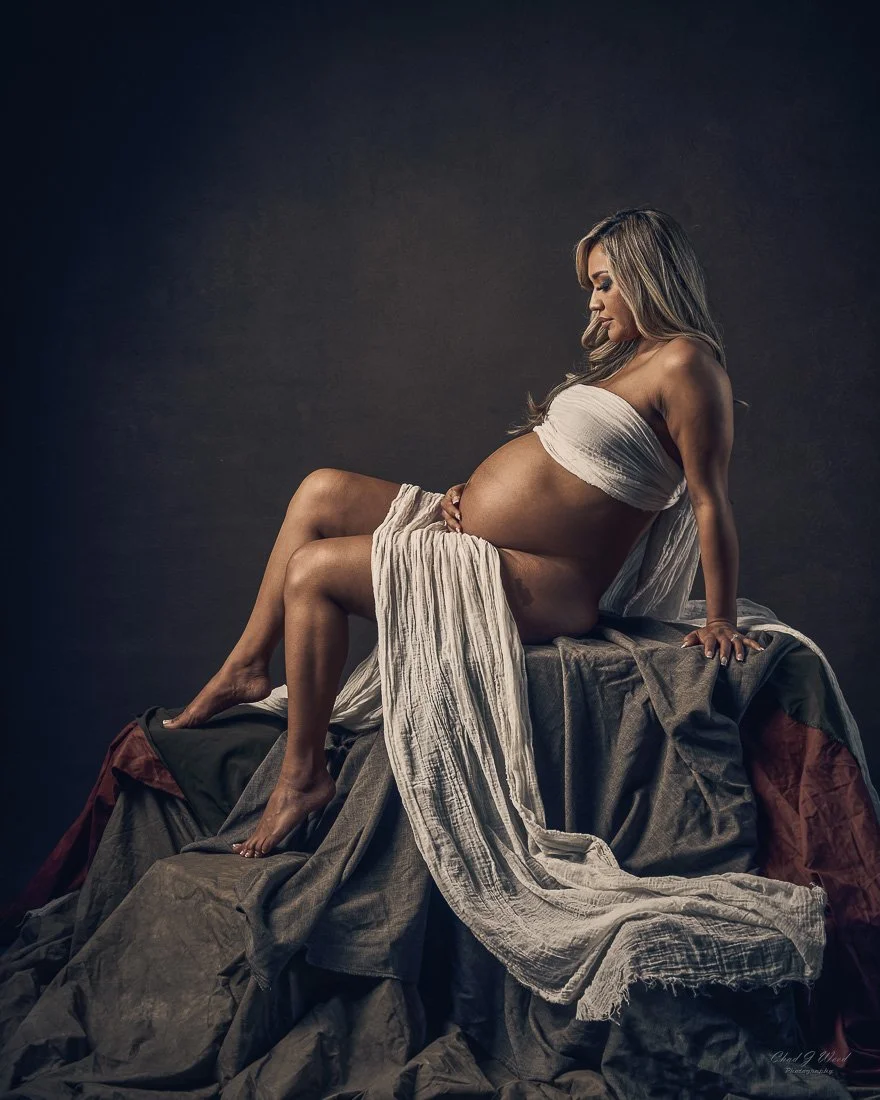 Vintage Fine art maternity boudoir with fabric train