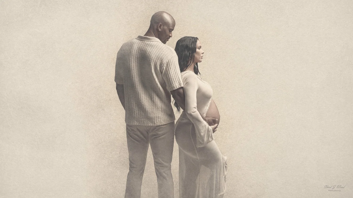 Phoenix Maternity Couples Photography: Posing ideas while standing together