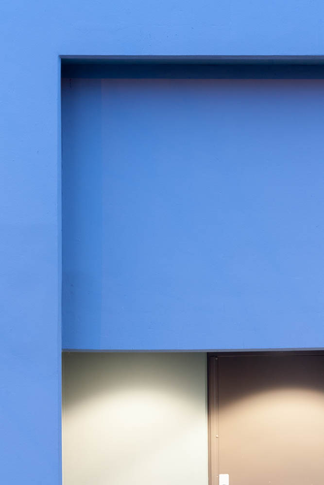 Azure II, Side View, Vancouver, 2014
