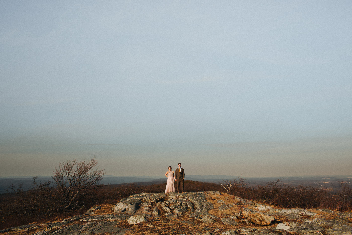 Mountaintop wedding at Cedar Lakes Estate with Heart & Dash and The More We See