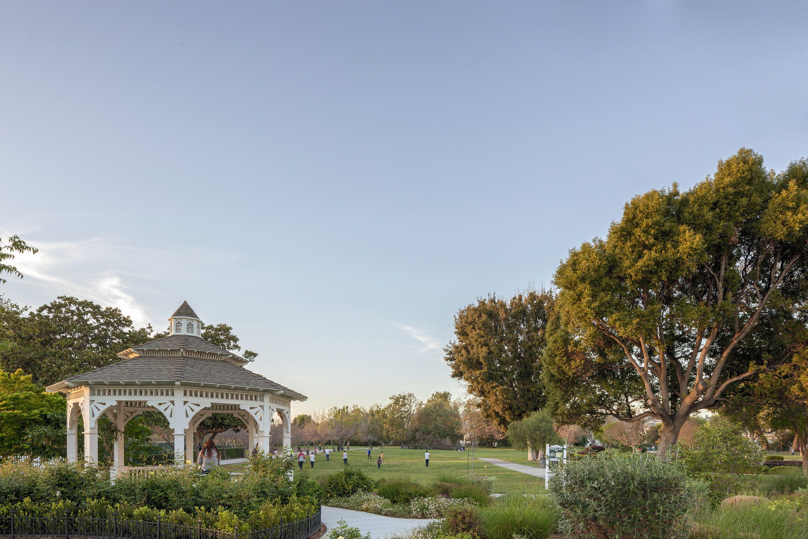 240 Hampton Rd., Hayward, CA - *1869 - Meek Park