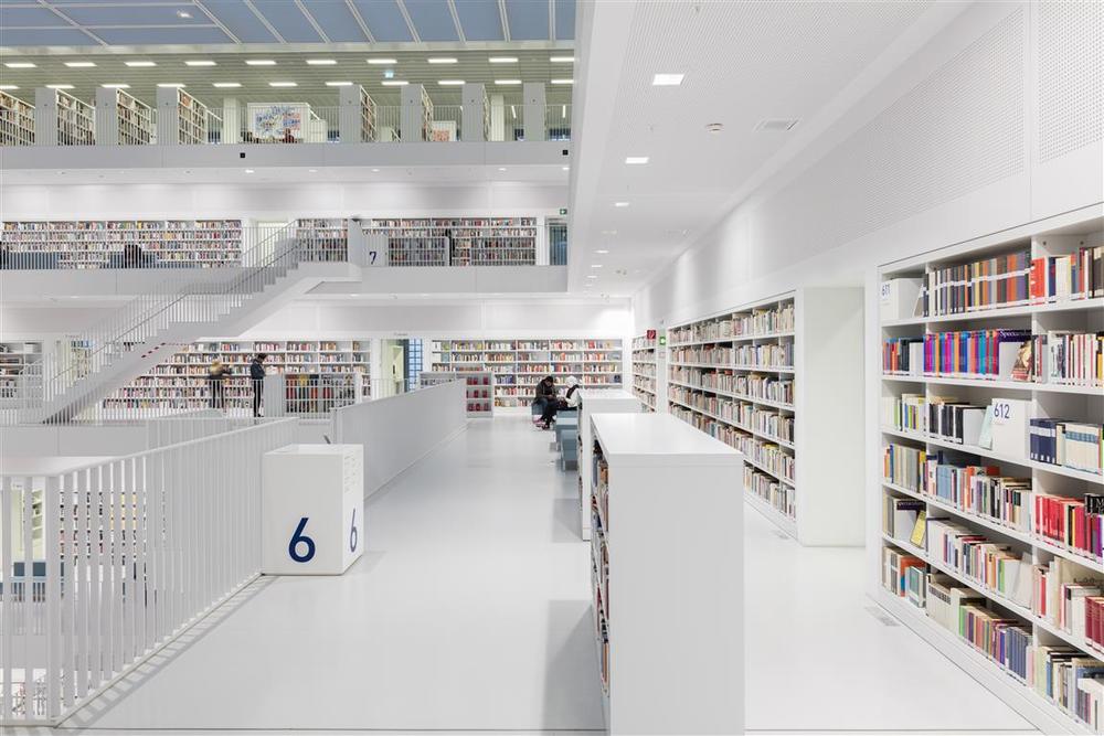 Stuttgart City Library - Christian Klugmann (9).jpg