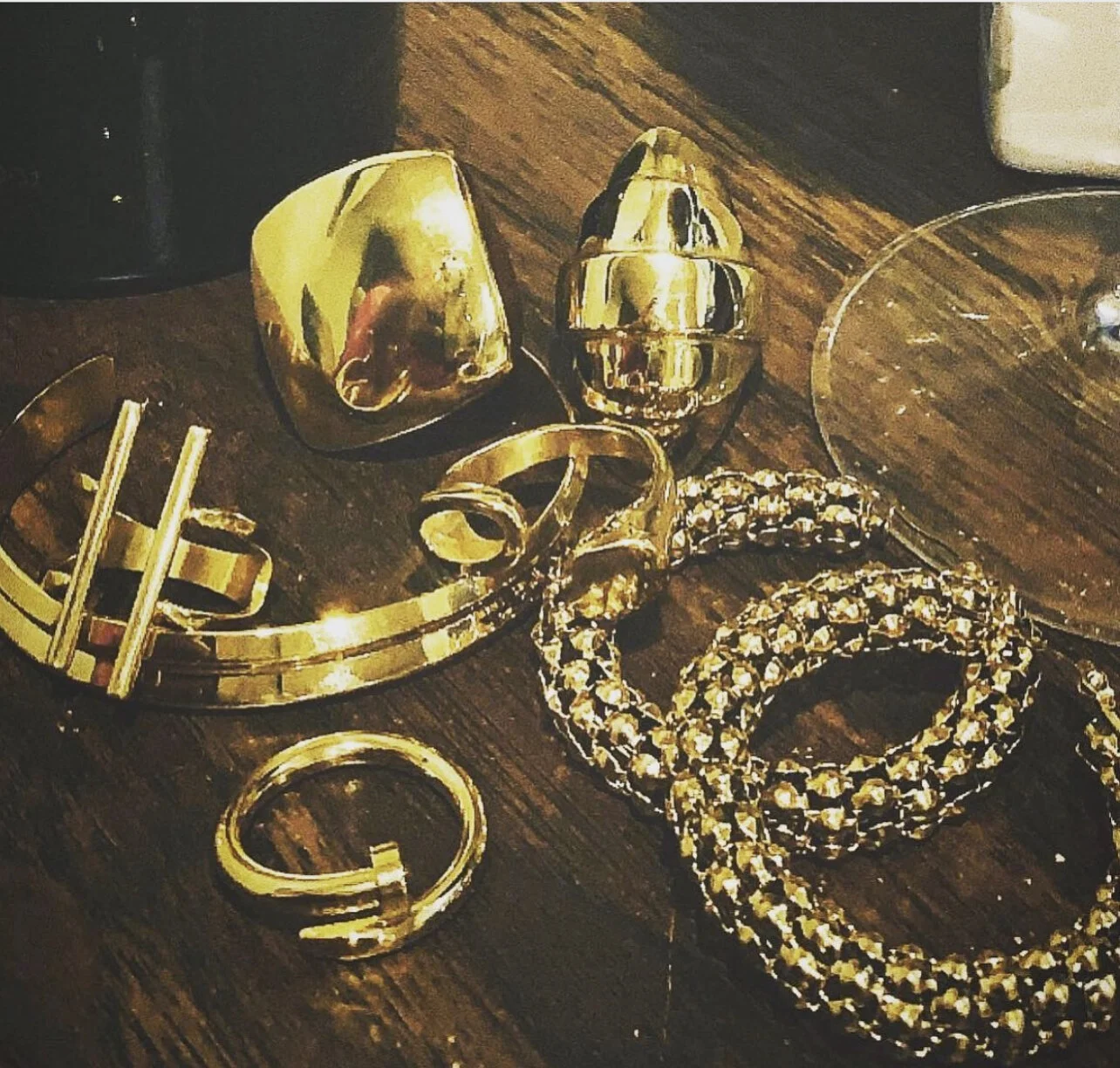 E49B3A50-5DBF-46DB-90B0-792255D996A6