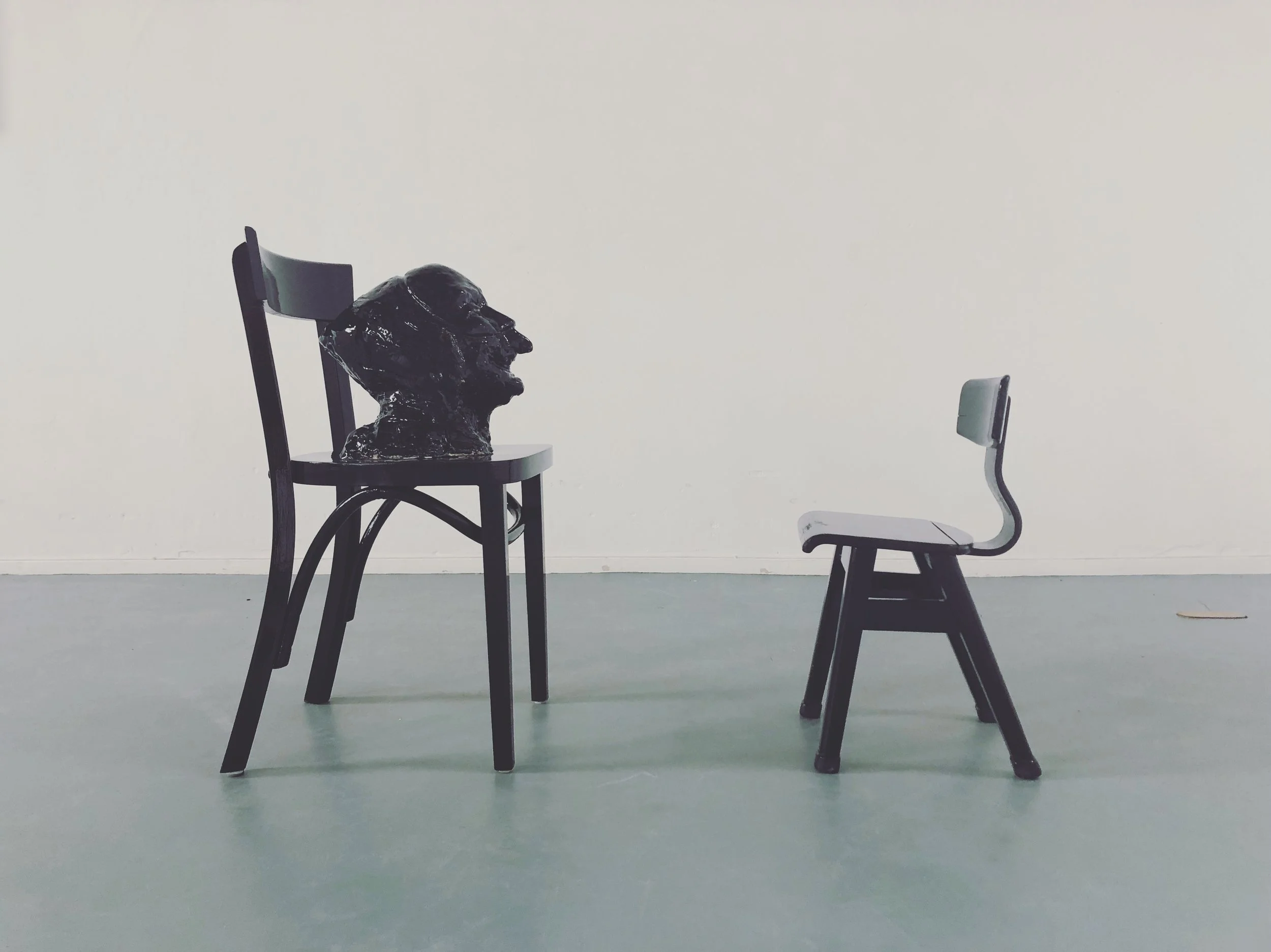 in u door u en met uglazed ceramics, wood