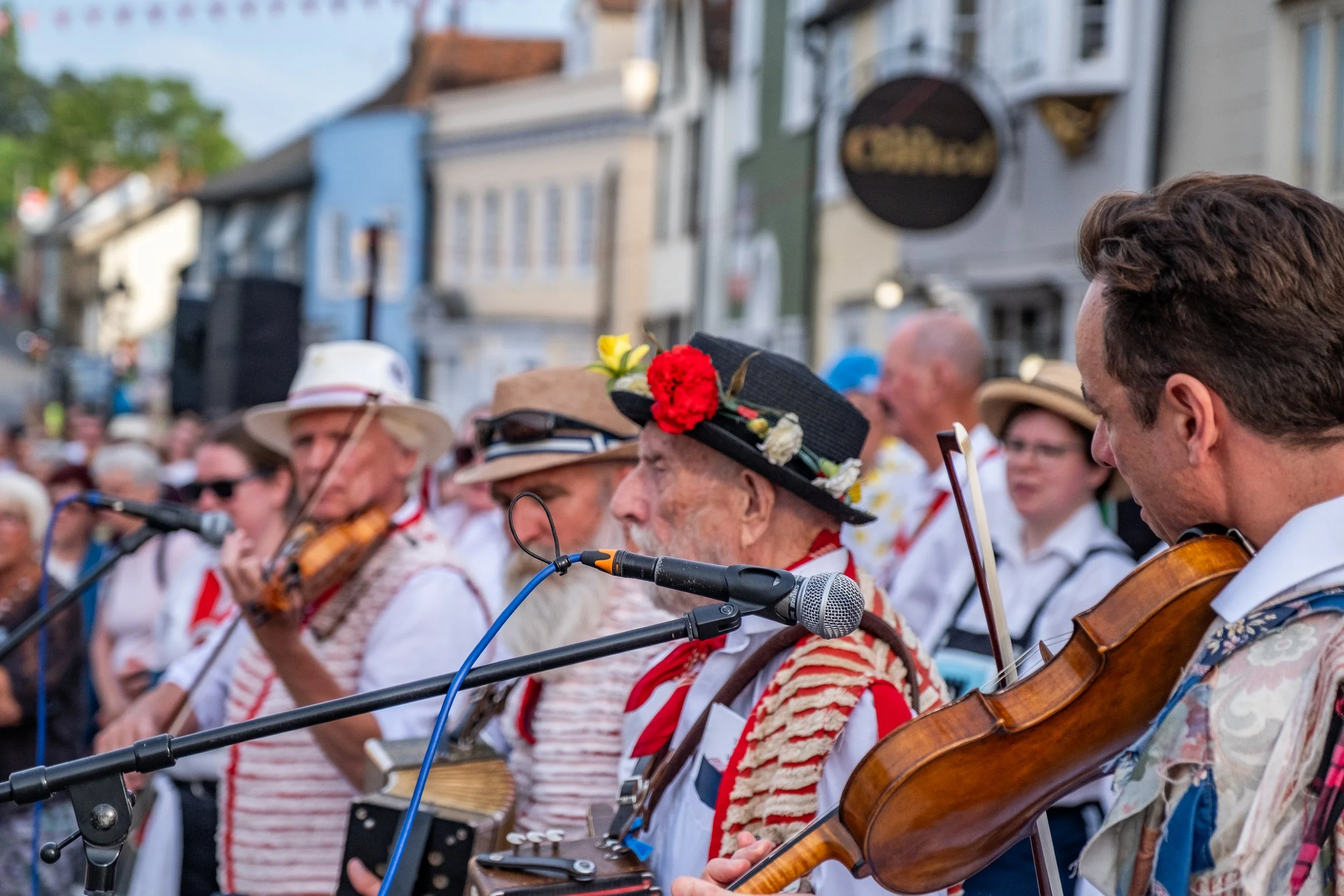 MORRIS WEEKEND25-44 2.jpg