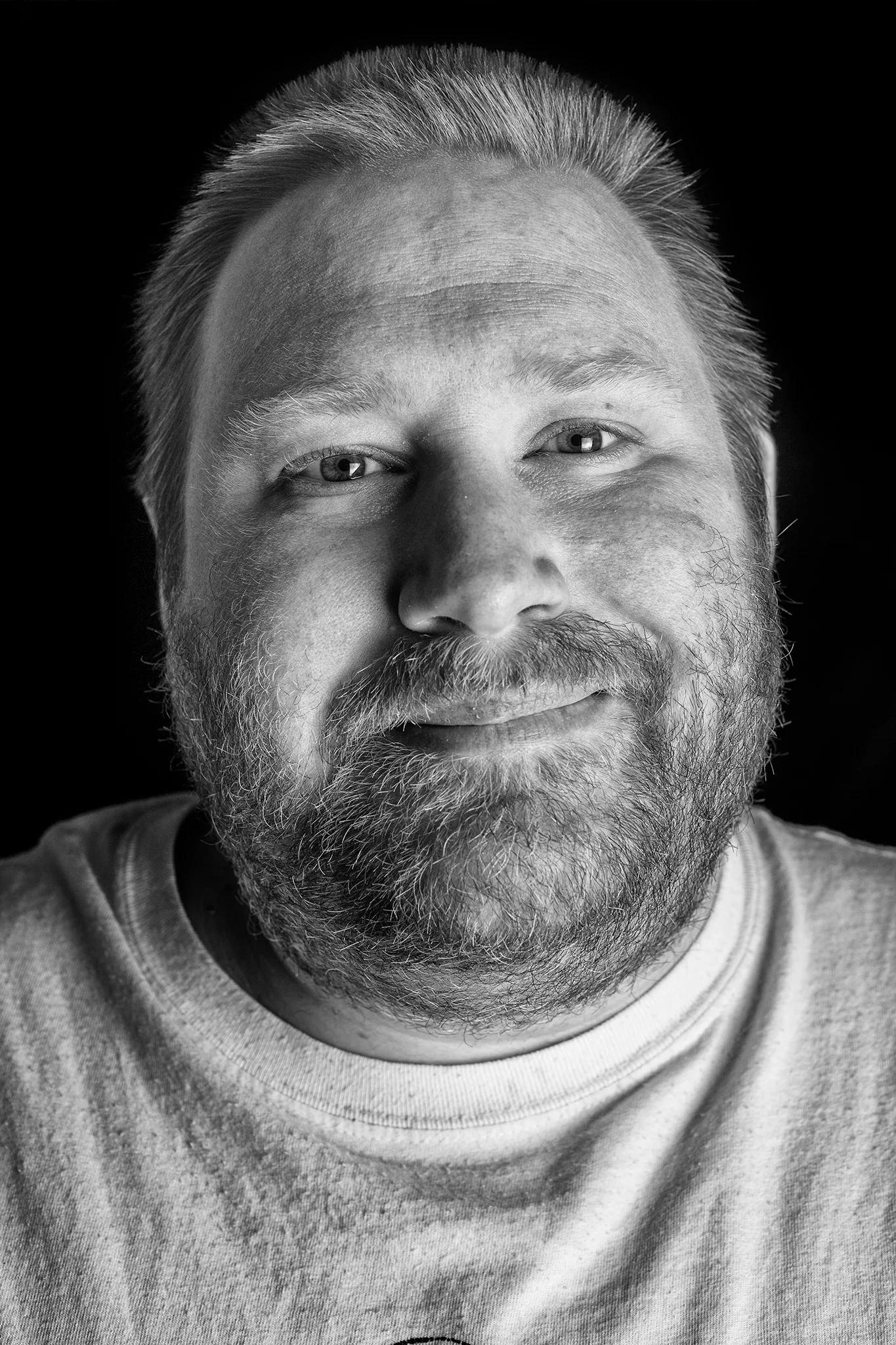 10 - Colin, 37, Chef.
