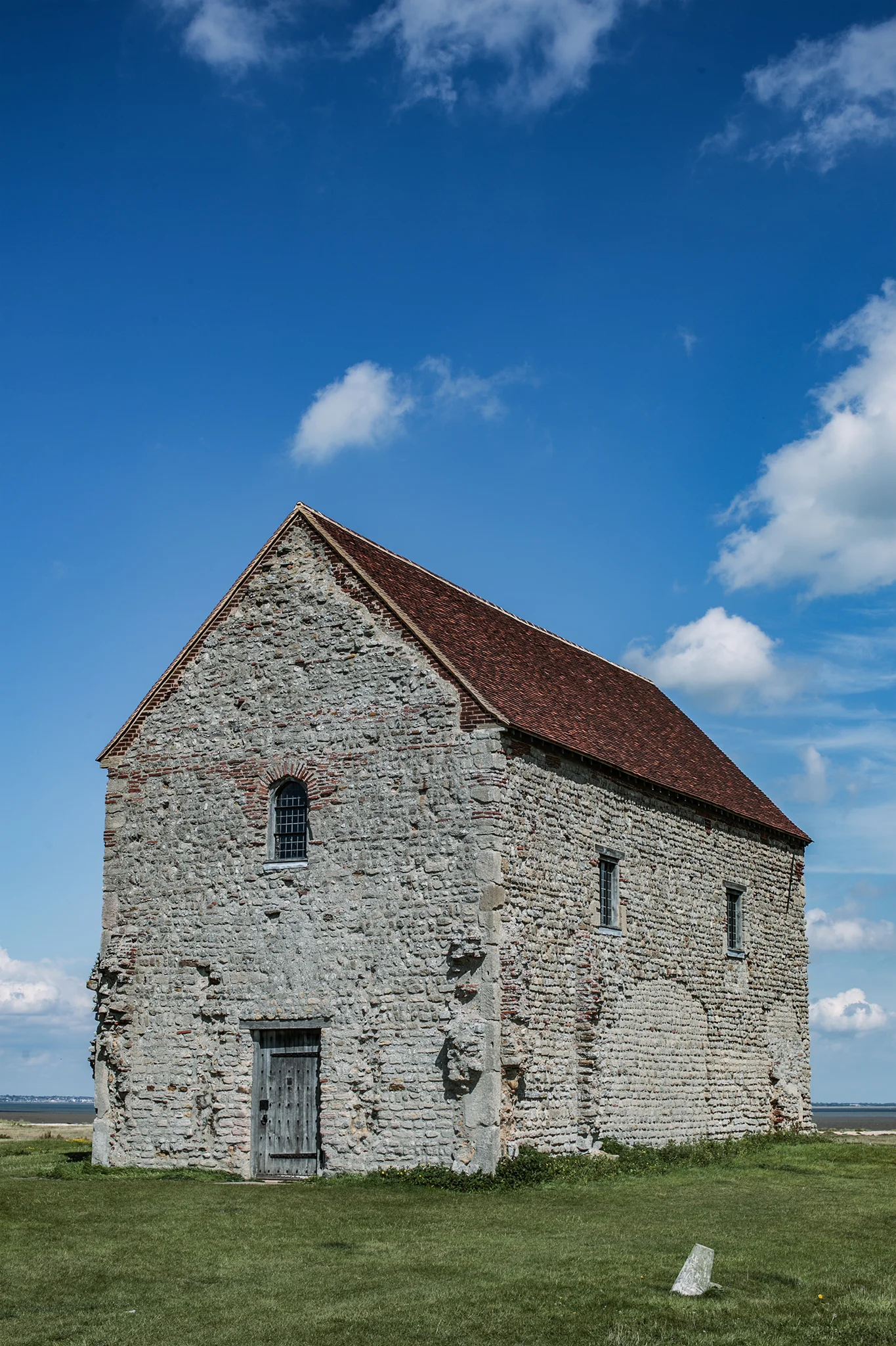 Church of St Peter-on-the-Wall, Bradfield-on-sea