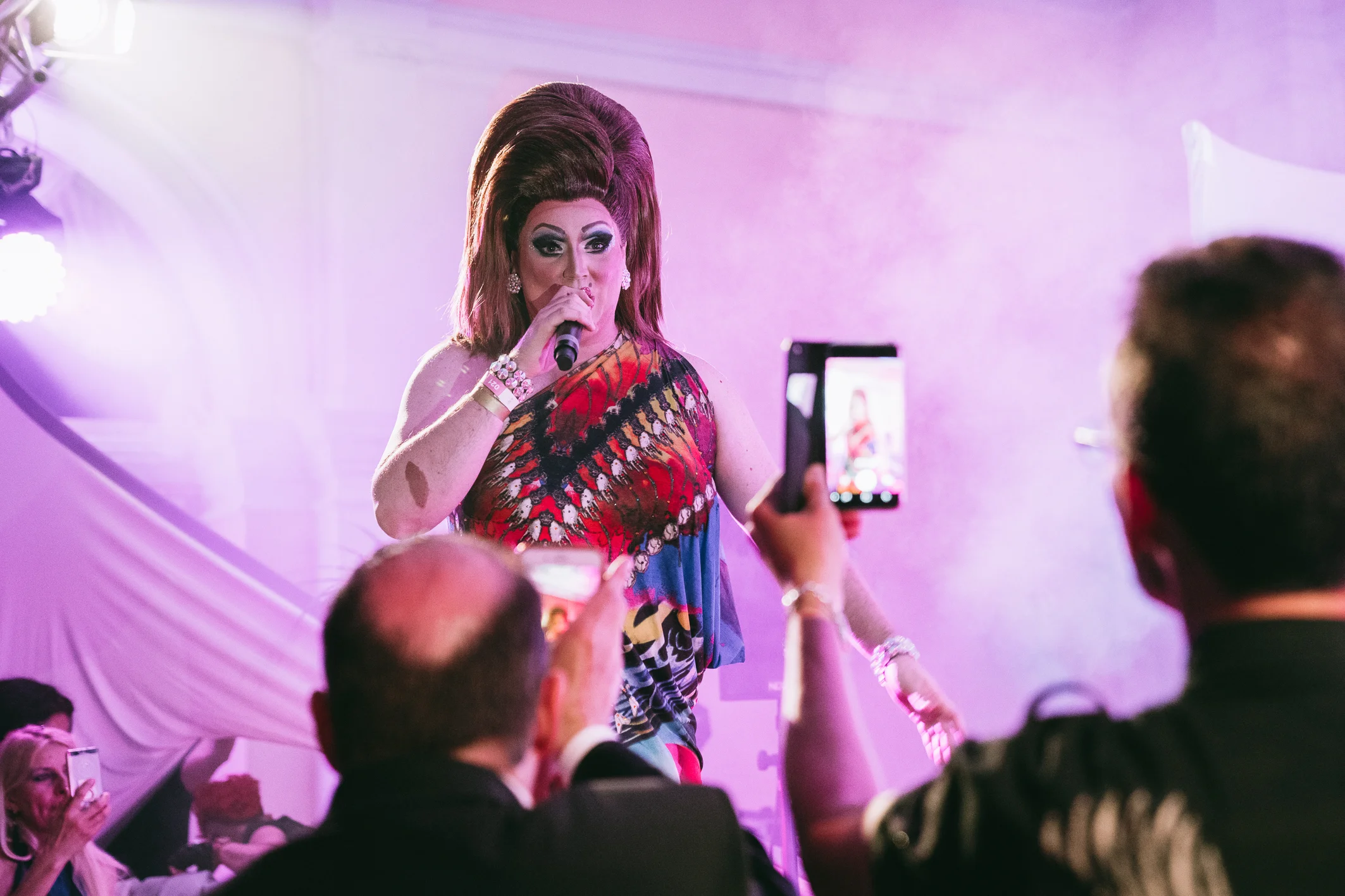 Yodelling Drag Queen LayDee KinMee
